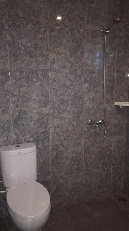 Pondok Mangga Матарам Екстериор снимка