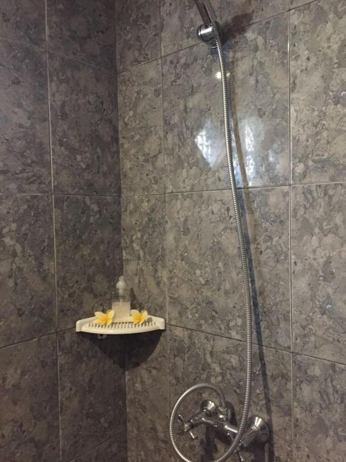 Pondok Mangga Матарам Екстериор снимка